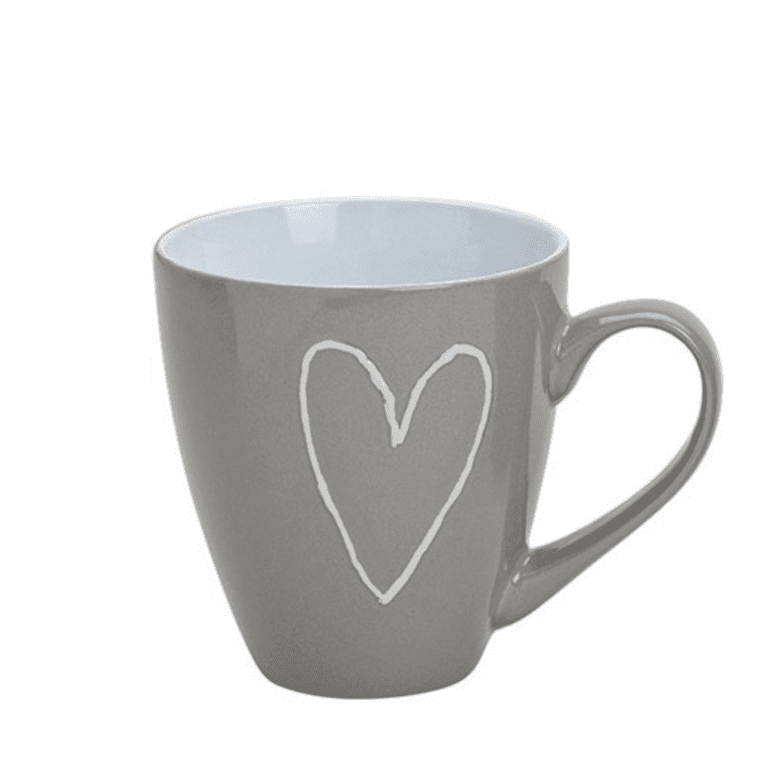 Jumbo-Tasse mit Herzdekor in Beige