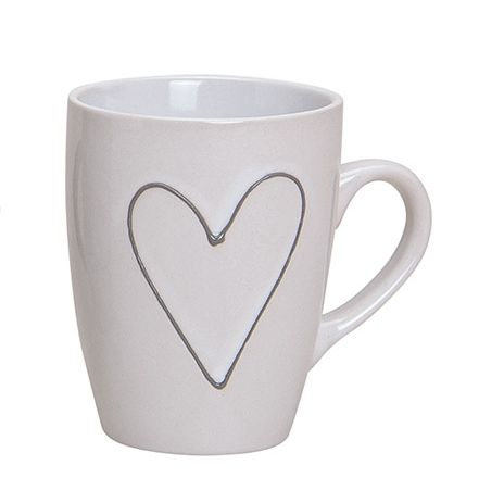 Tasse mit Herzdekor in beige