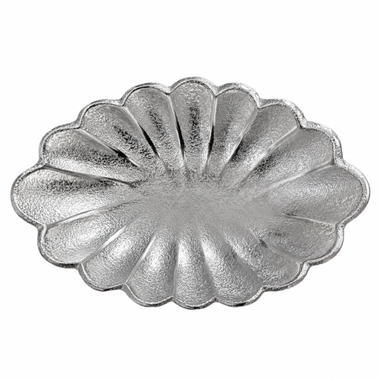 Schale aus Aluminium 22 cm in Form einer Blüte Silber
