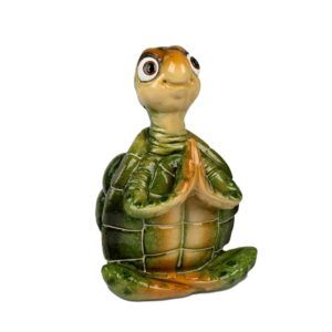Schildkröte "Harry" in Yogaposition in Grün Schildkröte "Harry" in Yogaposition in Grün