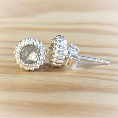 Ohrringe Ohrstecker klein Rosenquarz 7 mm Ohrringe Ohrstecker klein Rosenquarz 7 mm